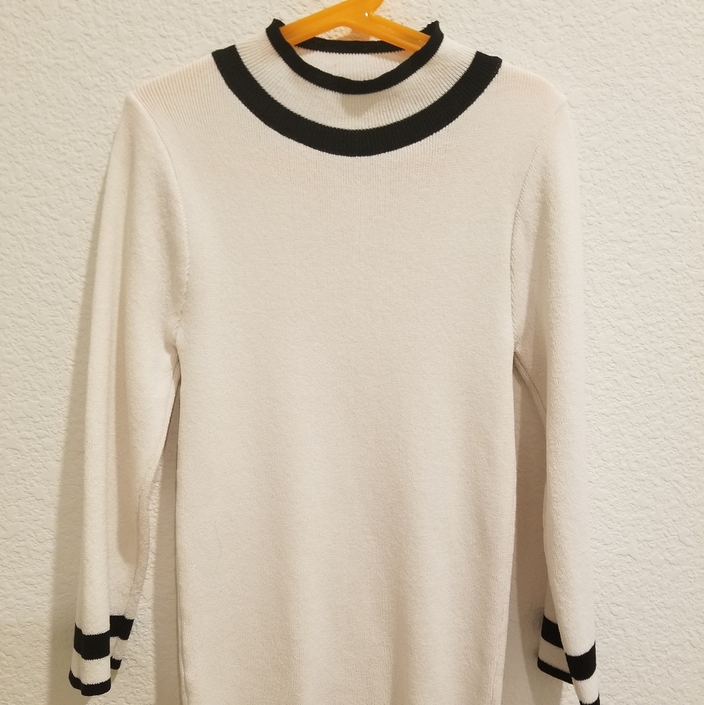 Korean Stretchy Stripe Detail Top